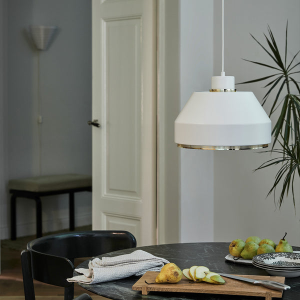 artek-pendant-light-ama500-